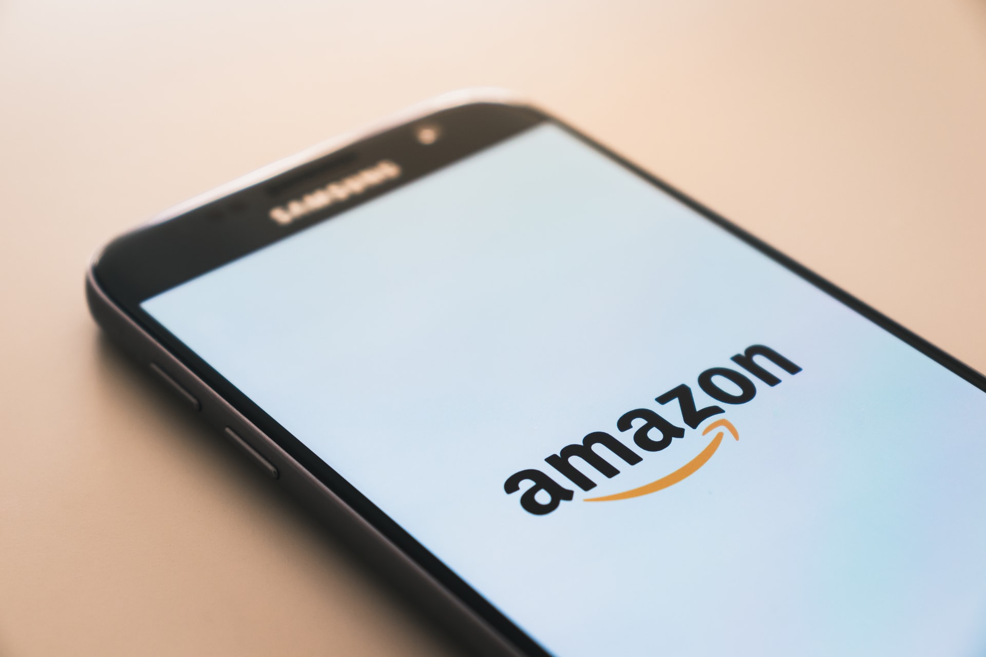 Chewy vs Amazon [2022] Which is the Better Retailer? OliveKnows